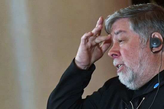 Lecture by Apple co-founder Steve Wozniak