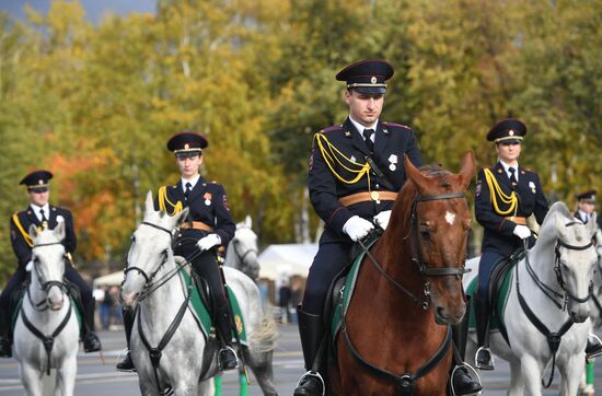 Russian capital's police holds athletic festival