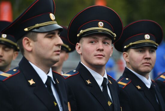 Russian capital's police holds athletic festival