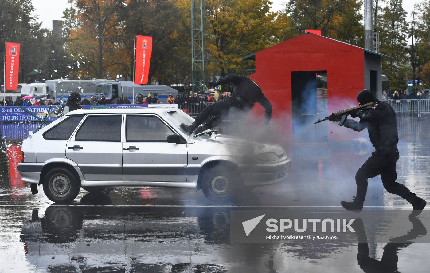 Russian capital's police holds athletic festival