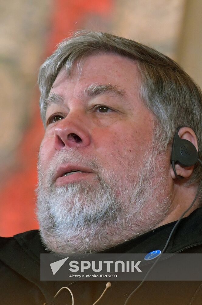 Lecture by Apple co-founder Steve Wozniak