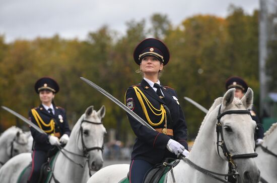 Russian capital's police holds athletic festival