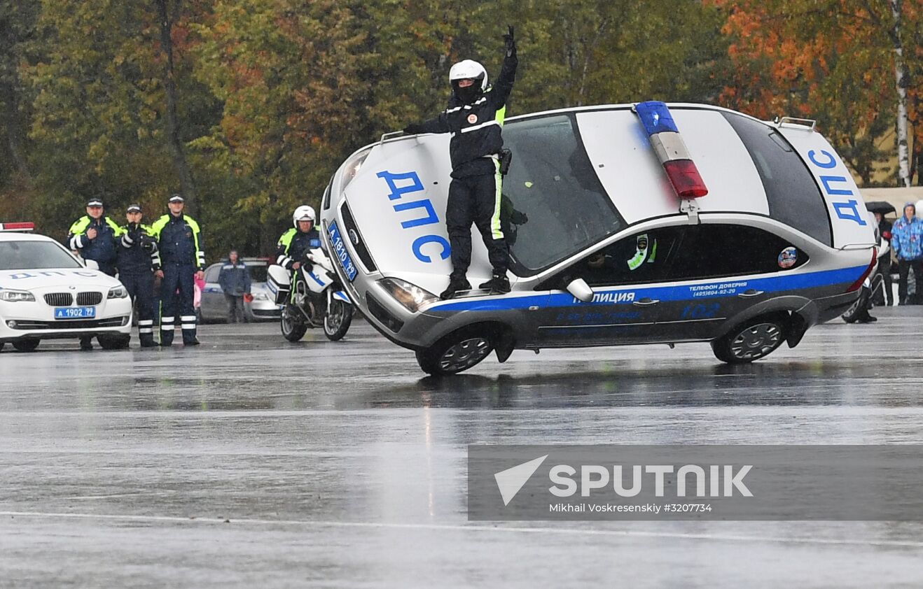 Russian capital's police holds athletic festival
