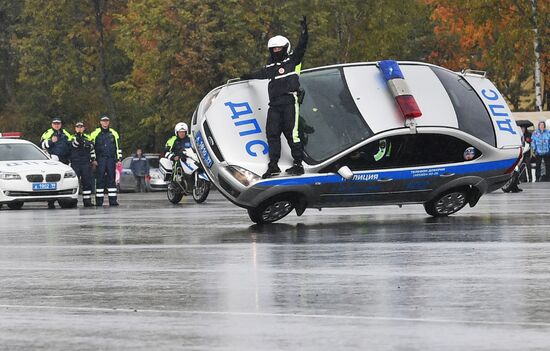 Russian capital's police holds athletic festival