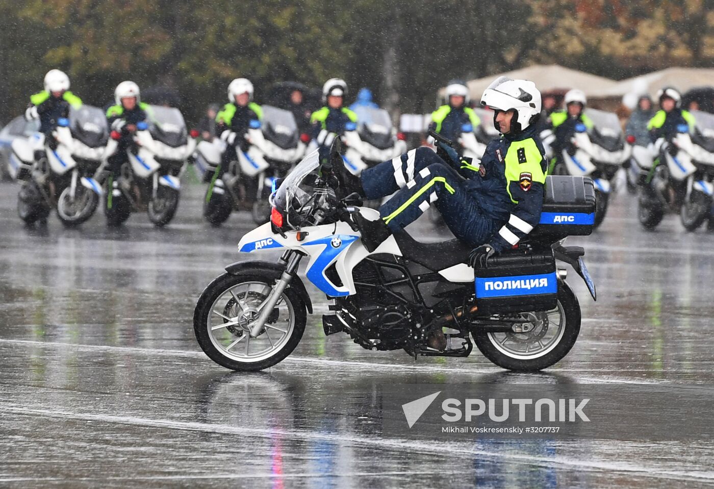 Russian capital's police holds athletic festival