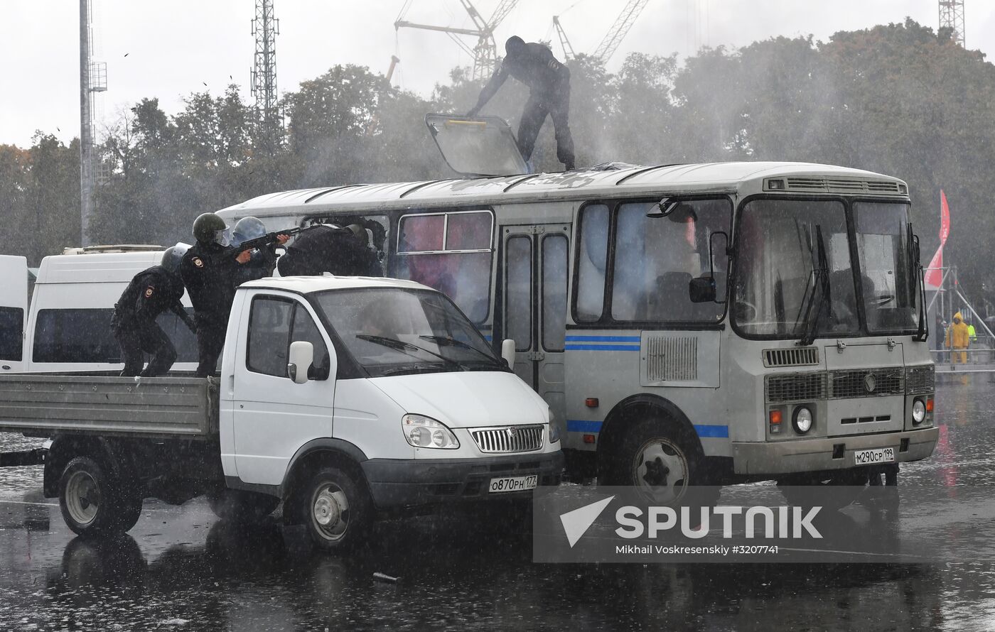 Russian capital's police holds athletic festival