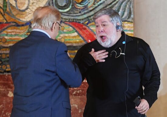 Lecture by Apple co-founder Steve Wozniak