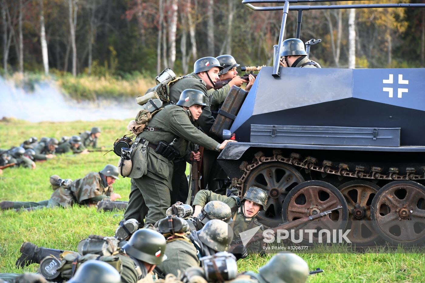 Moscow Is Behind Us: 1941 military and historic festival