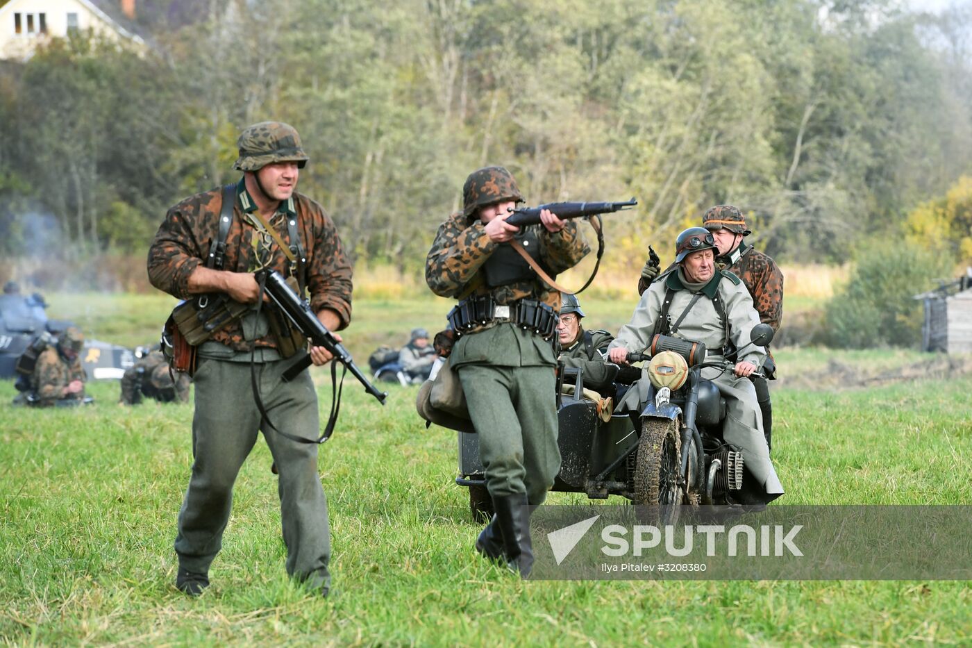 Moscow Is Behind Us: 1941 military and historic festival