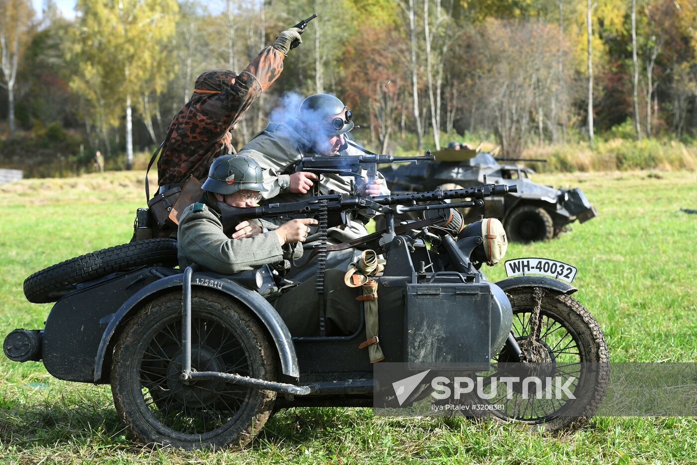 Moscow Is Behind Us: 1941 military and historic festival
