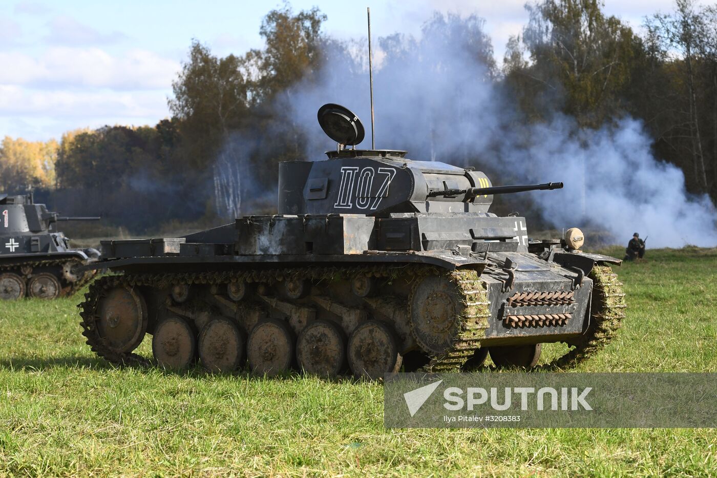 Moscow Is Behind Us: 1941 military and historic festival