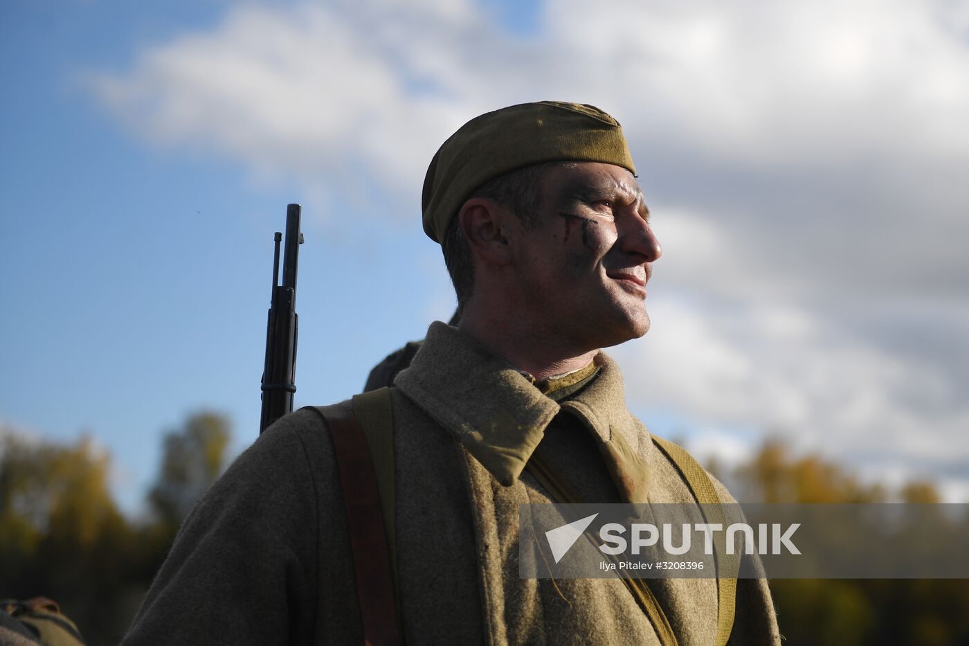Moscow Is Behind Us: 1941 military and historic festival
