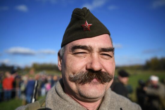 Moscow Is Behind Us: 1941 military and historic festival