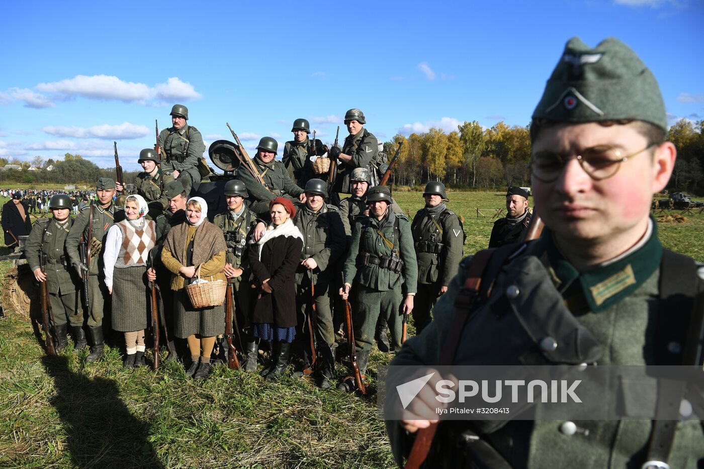 Moscow Is Behind Us: 1941 military and historic festival