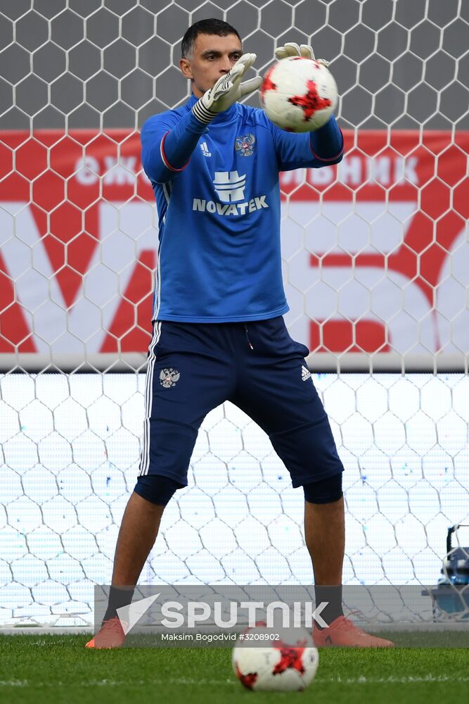 Football. Training of Russia's national team