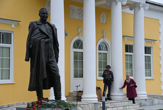 Opening of monument to head of Soviet foreign intelligence during Great Patriotic War Pavel Fitin