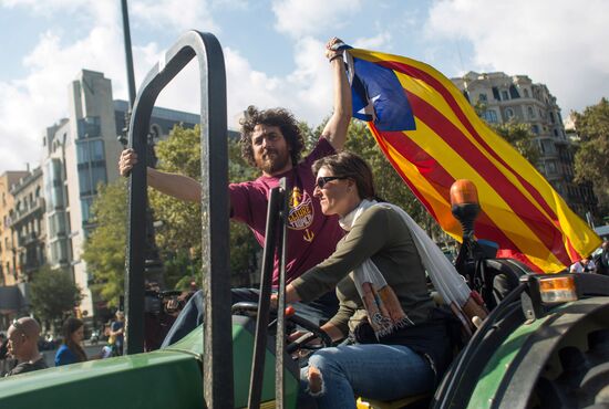 Situation outside Parliament of Catalonia in Barcelona