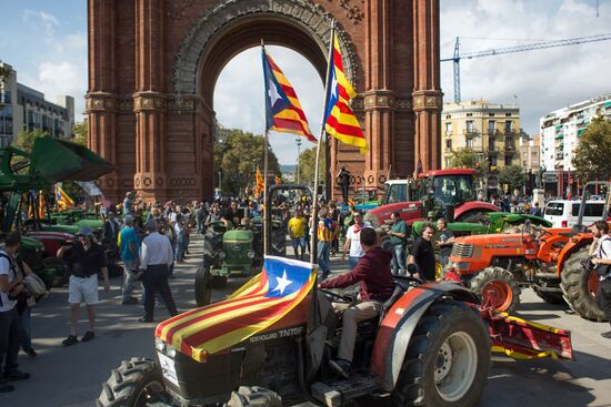 Situation outside Parliament of Catalonia in Barcelona