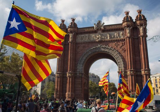 Situation outside Parliament of Catalonia in Barcelona