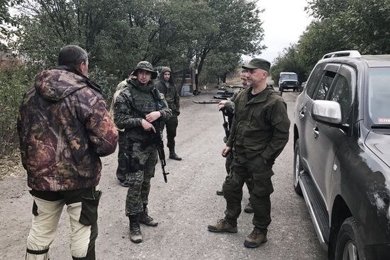 Servicemen at Donetsk People's Republic's special purpose regiment