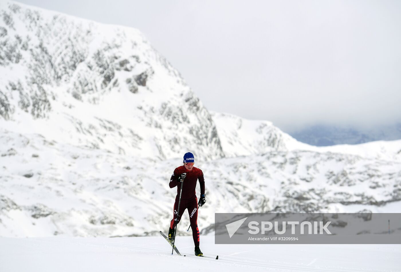 Cross-country skiing. Training session of Russia's national team