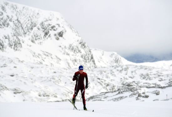 Cross-country skiing. Training session of Russia's national team