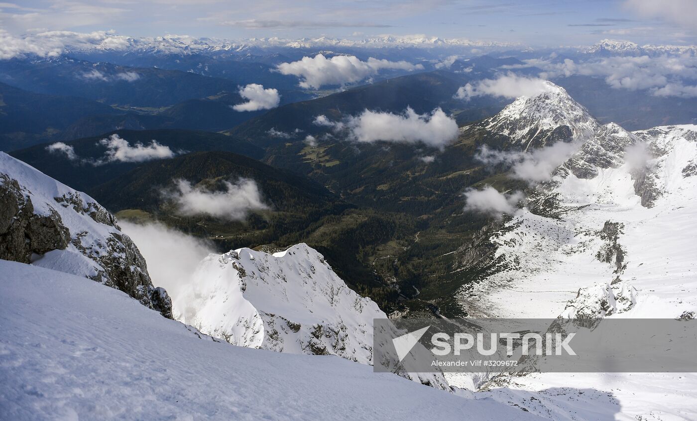 Cross-country skiing. Training session of Russia's national team