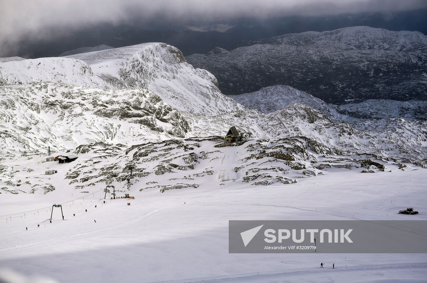 Cross-country skiing. Training session of Russia's national team