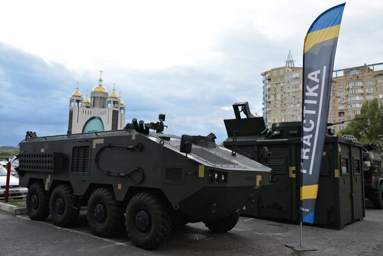 Weapons and Security 2017 expo in Kiev