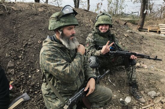 Servicemen at Donetsk People's Republic's special purpose regiment