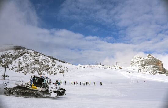Skiing race. Training session of Russia's national team