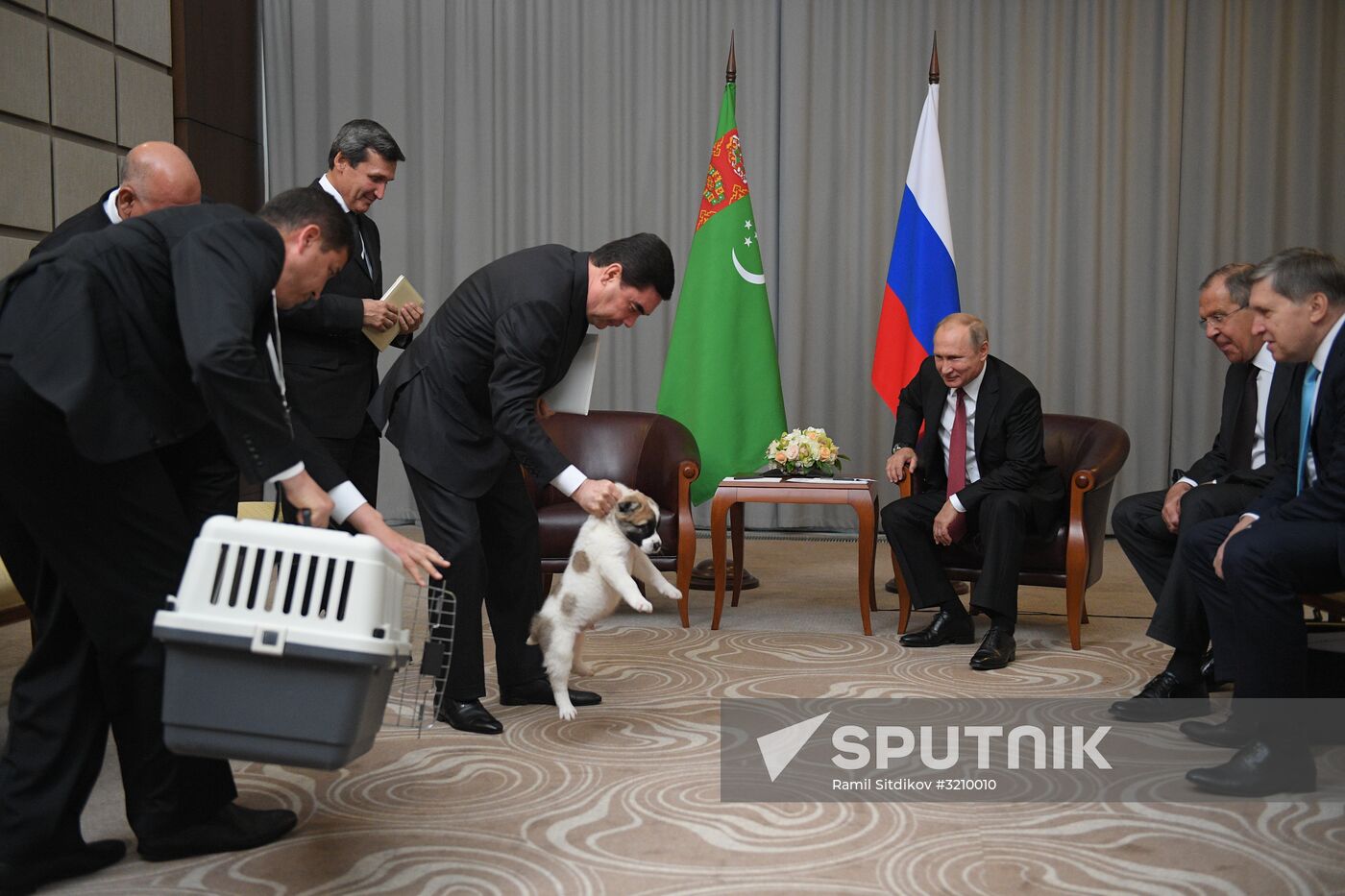 President Vladimir Putin meets with President of Turkmenistan Gurbanguly Berdimuhamedow