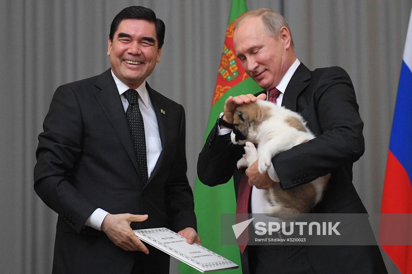 President Vladimir Putin meets with President of Turkmenistan Gurbanguly Berdimuhamedow