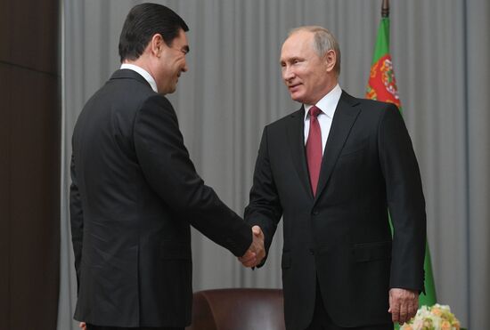 President Vladimir Putin meets with President of Turkmenistan Gurbanguly Berdimuhamedow