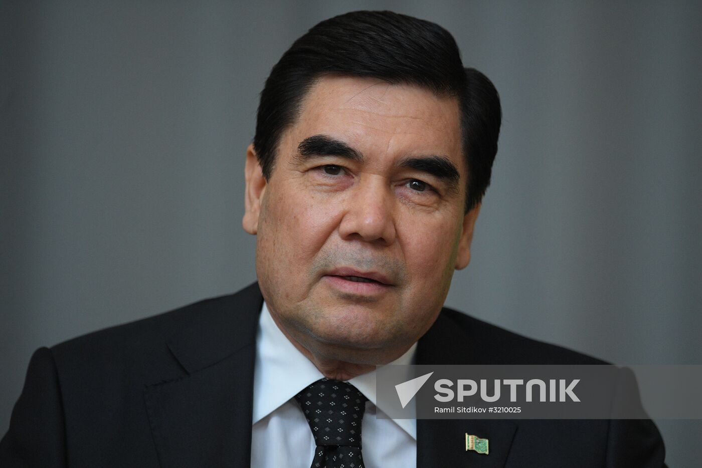 President Vladimir Putin meets with President of Turkmenistan Gurbanguly Berdimuhamedow