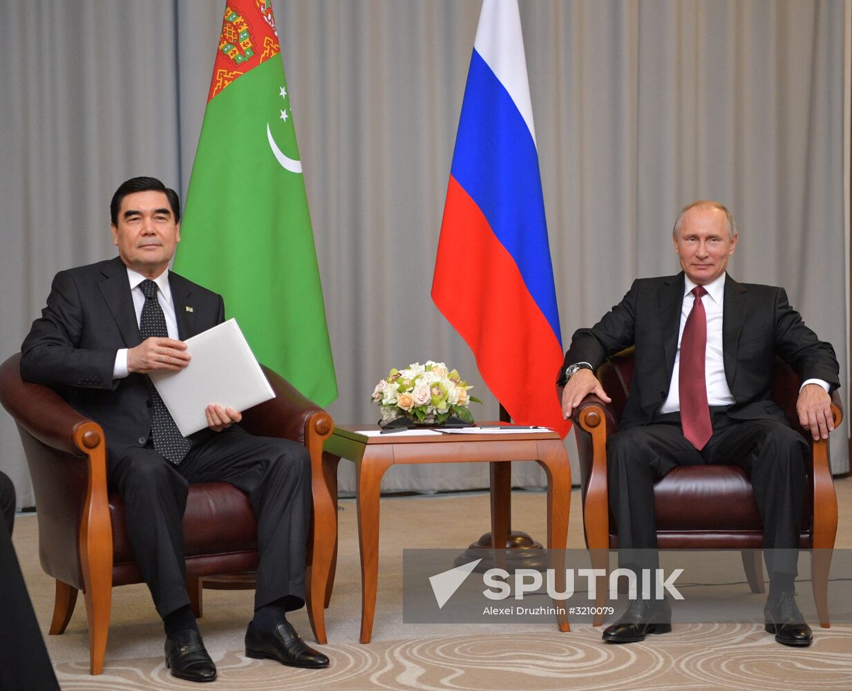 President Vladimir Putin meets with President of Turkmenistan Gurbanguly Berdimuhamedow