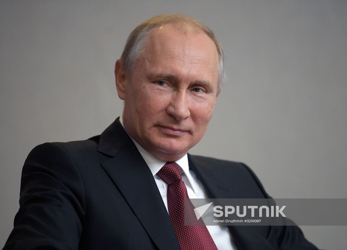 President Vladimir Putin meets with President of Turkmenistan Gurbanguly Berdimuhamedov