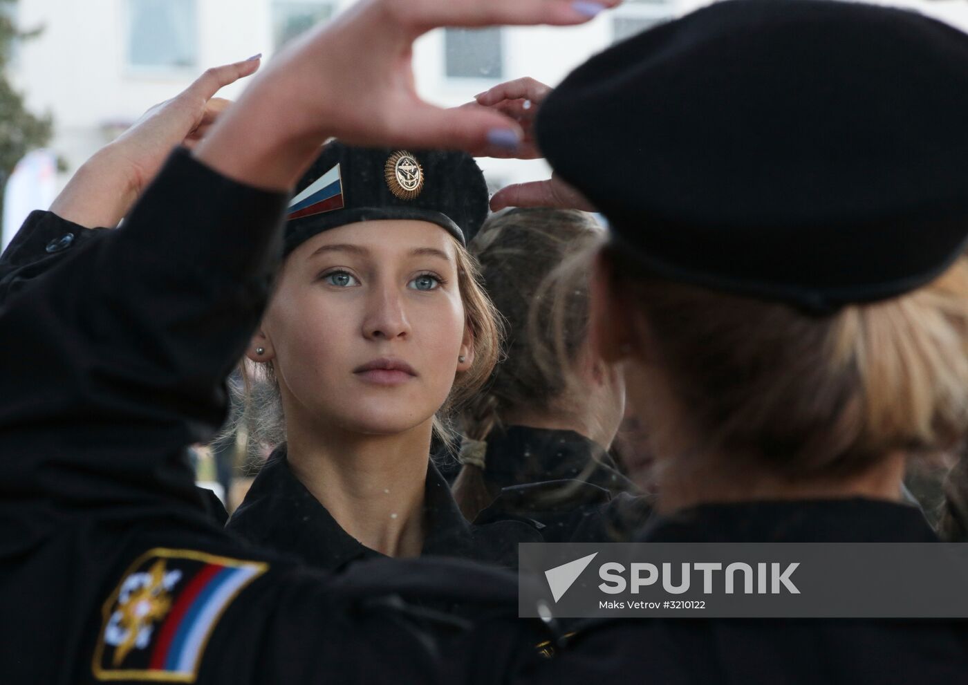 Conscript Day patriotic campaign in Simferopol
