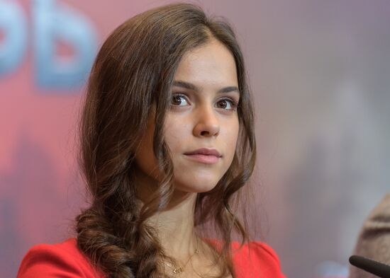 News conference with cast and crew of The Last Warrior