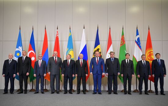 President Vladimir Putin attends meeting of CIS Council of Heads of State