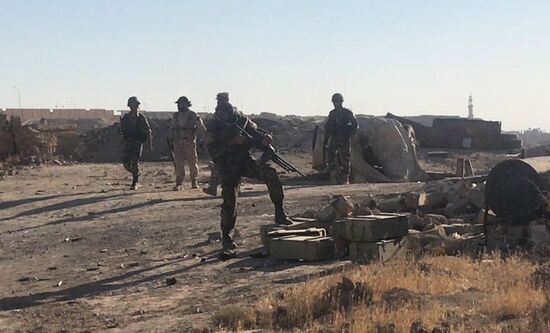 Syrian Army's offensive operation near Deir-ez-Zor