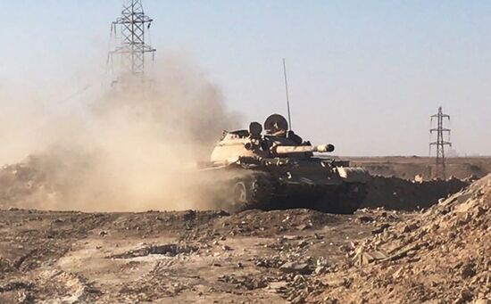 Syrian Army's offensive operation near Deir-ez-Zor
