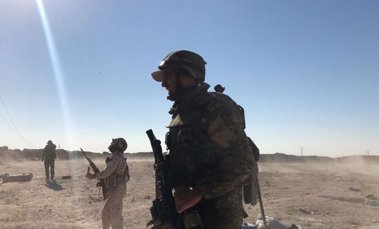 Syrian Army's offensive operation near Deir-ez-Zor