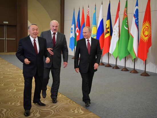 President Vladimir Putin attends meeting of CIS Council of Heads of State