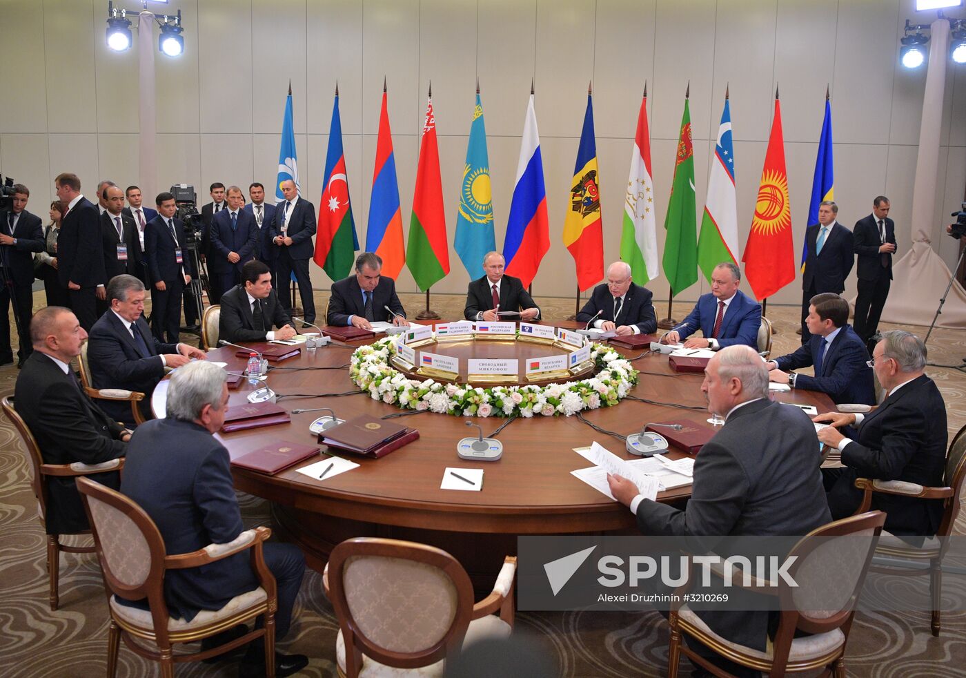 President Vladimir Putin attends meeting of CIS Council of Heads of State