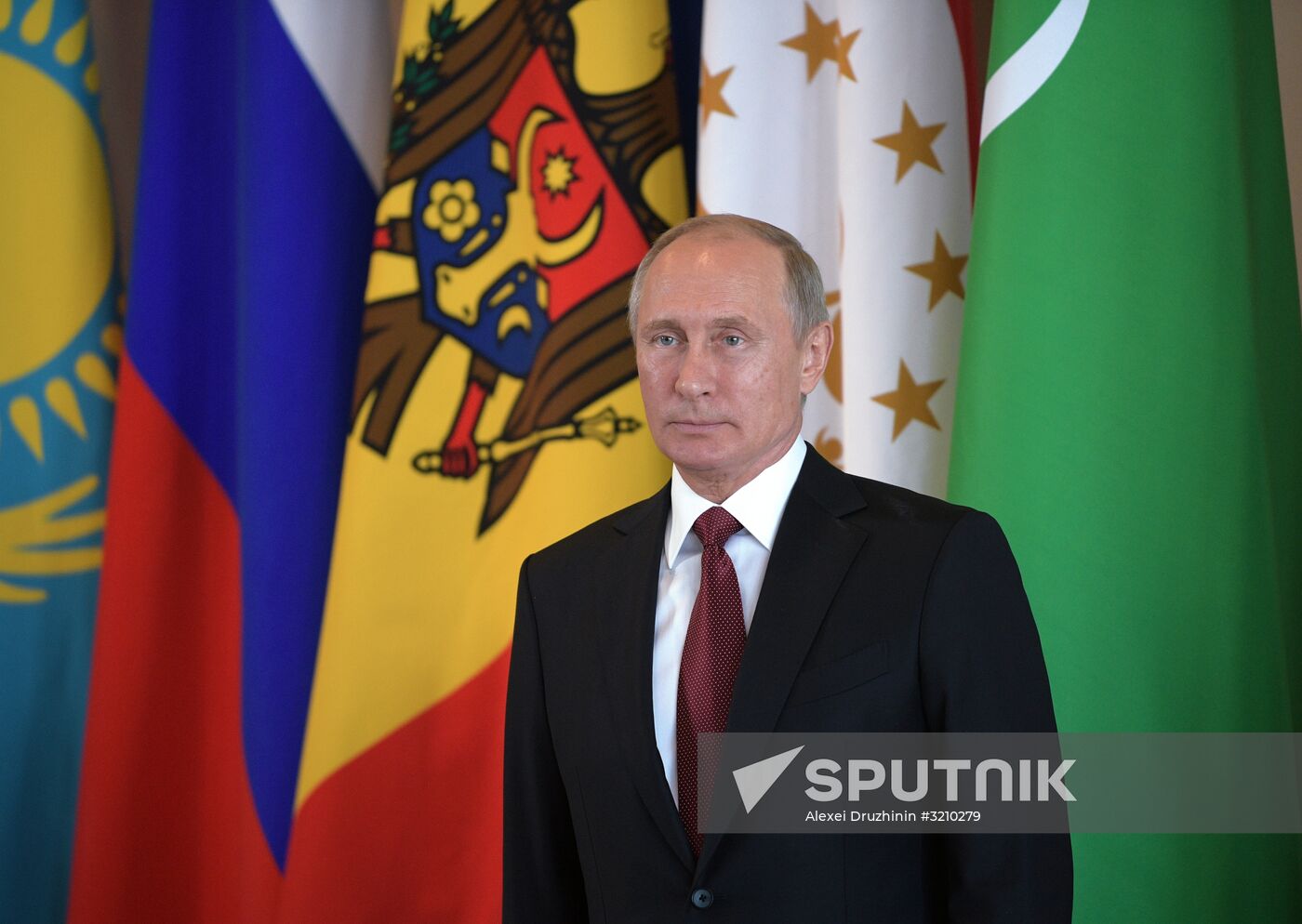 President Vladimir Putin attends meeting of CIS Council of Heads of State