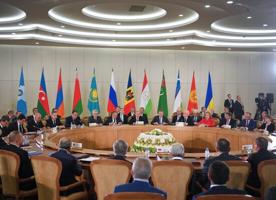 President Vladimir Putin attends meeting of CIS Council of Heads of State