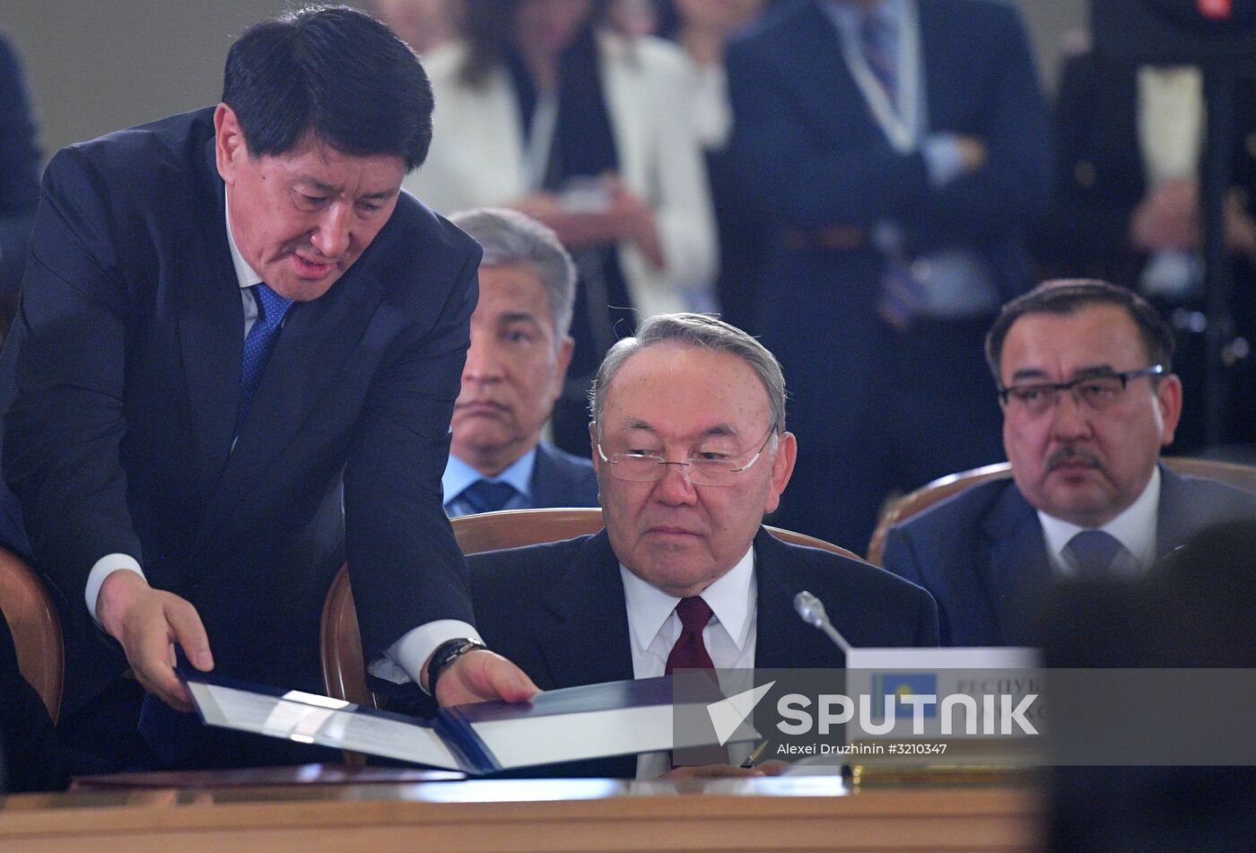 President Vladimir Putin attends meeting of CIS Council of Heads of State