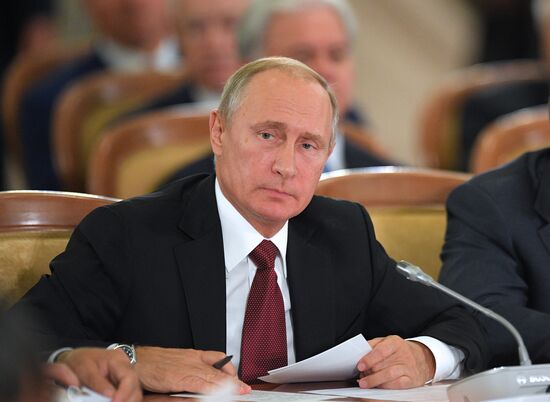 President Vladimir Putin attends meeting of CIS Council of Heads of State