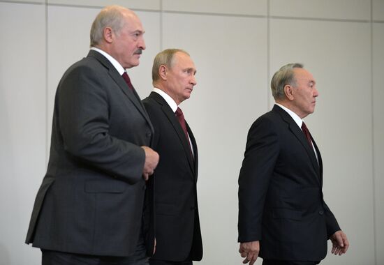 President Vladimir Putin at EurAsEC Summit